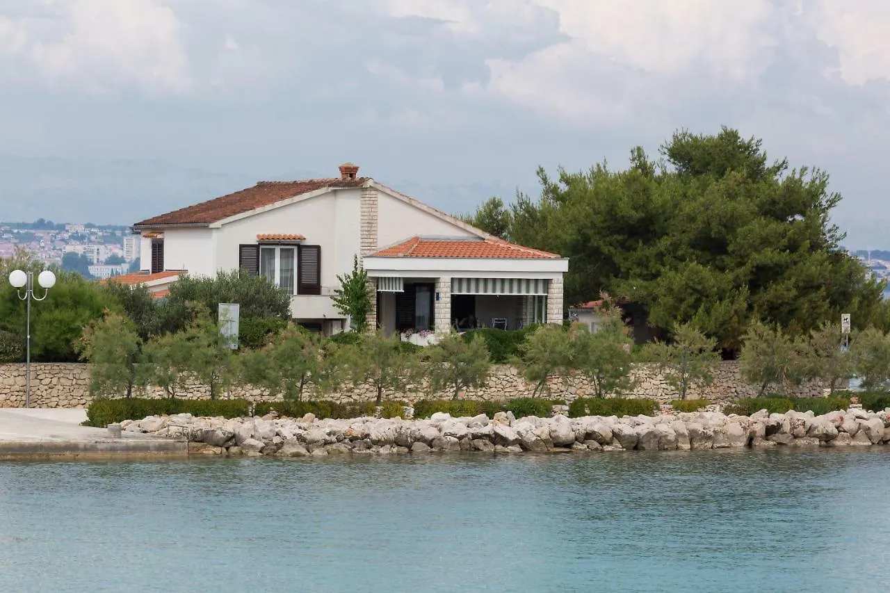 Beach Apartment M & B Poljana