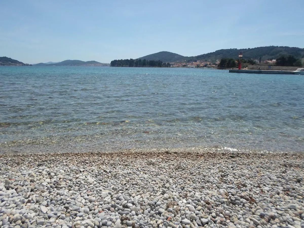 Beach Apartment M & B Poljana